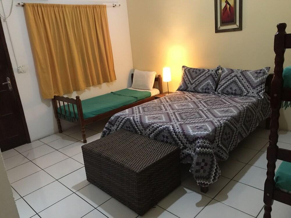 Porto Hotel